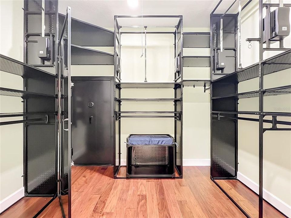 En Venta: $649,900 (5 camas, 3 baños, 3289 Pies cuadrados)