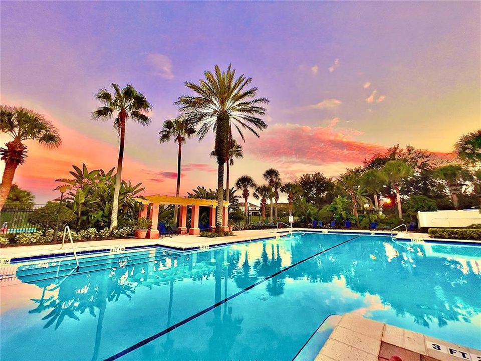 En Venta: $649,900 (5 camas, 3 baños, 3289 Pies cuadrados)