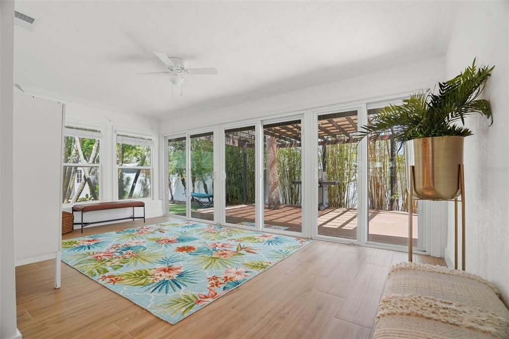 For Sale: $649,000 (4 beds, 2 baths, 1660 Square Feet)