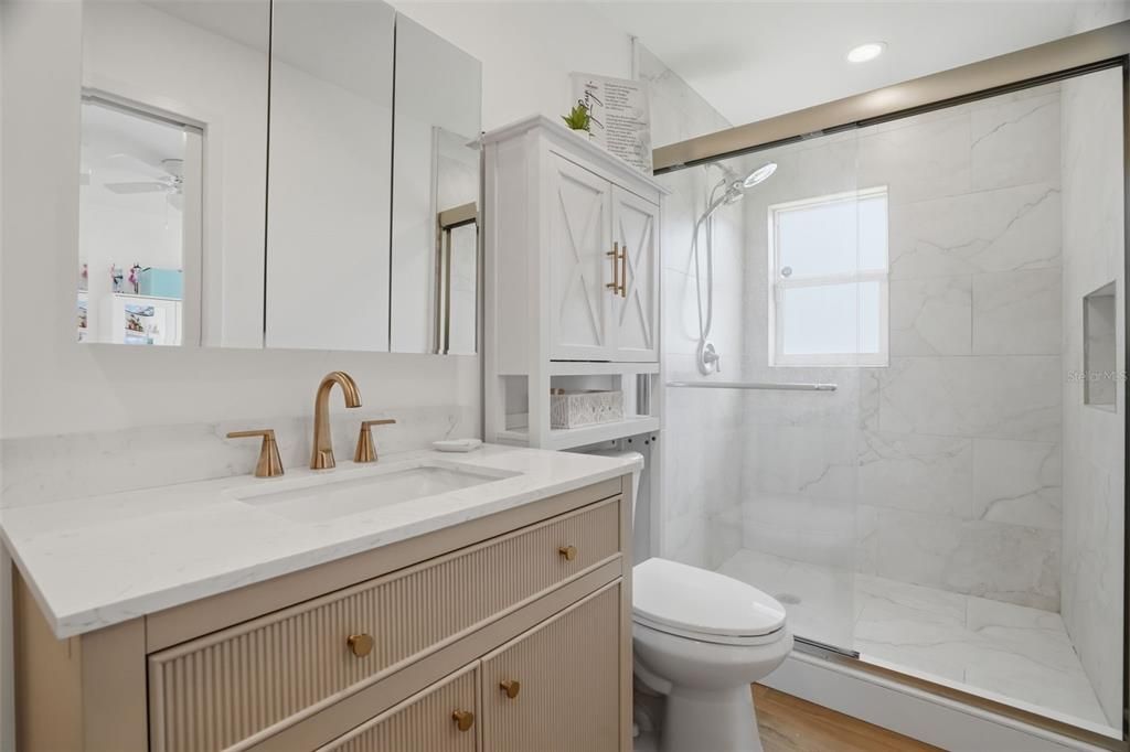 For Sale: $649,000 (4 beds, 2 baths, 1660 Square Feet)