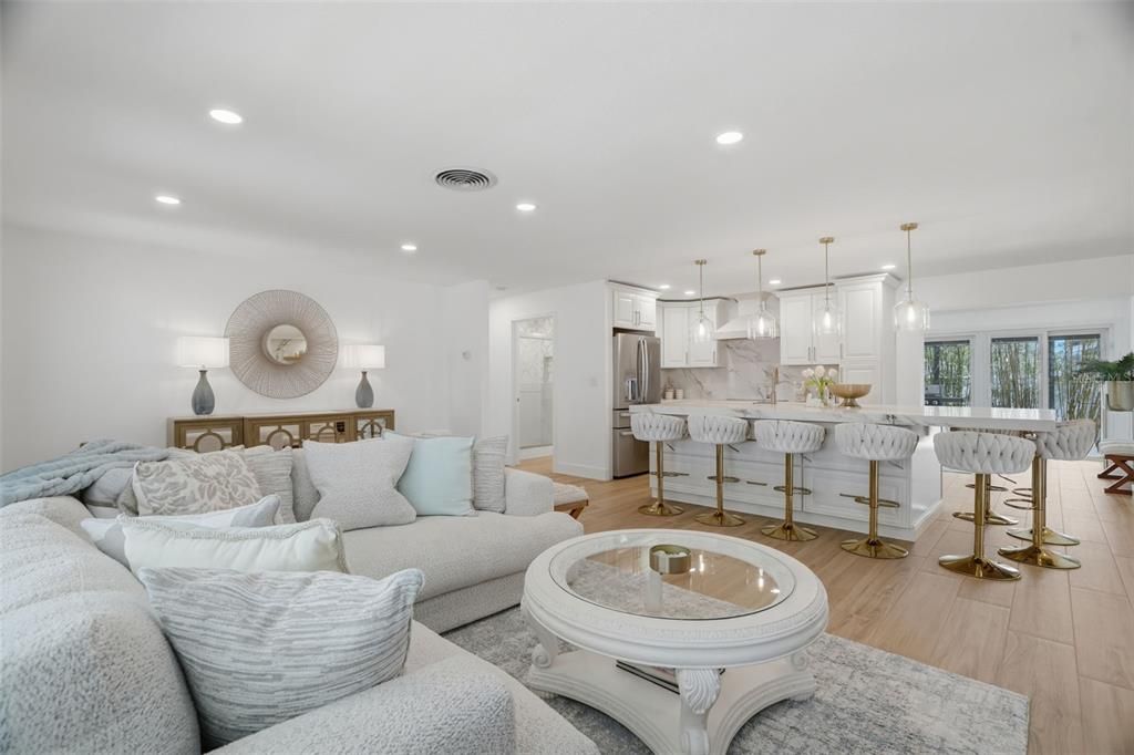 For Sale: $649,000 (4 beds, 2 baths, 1660 Square Feet)