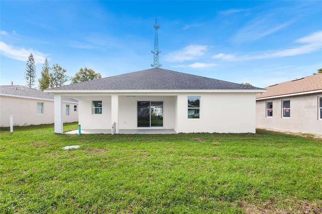 En Venta: $309,000 (3 camas, 2 baños, 1675 Pies cuadrados)