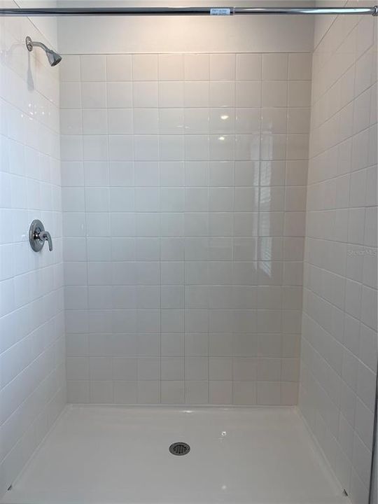 En Renta: $2,395 (4 camas, 2 baños, 2305 Pies cuadrados)
