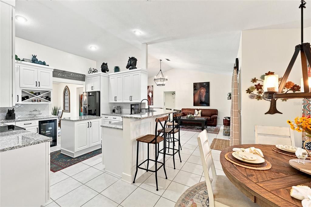 En Venta: $1,075,000 (4 camas, 2 baños, 2134 Pies cuadrados)