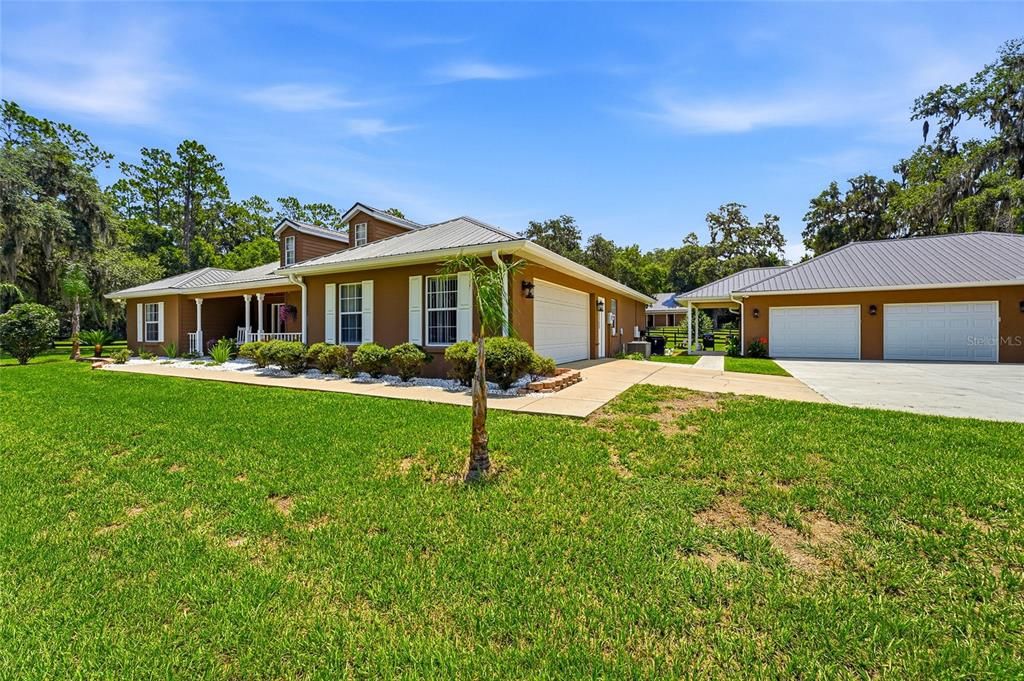 En Venta: $1,075,000 (4 camas, 2 baños, 2134 Pies cuadrados)