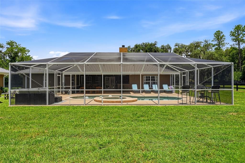 En Venta: $1,075,000 (4 camas, 2 baños, 2134 Pies cuadrados)