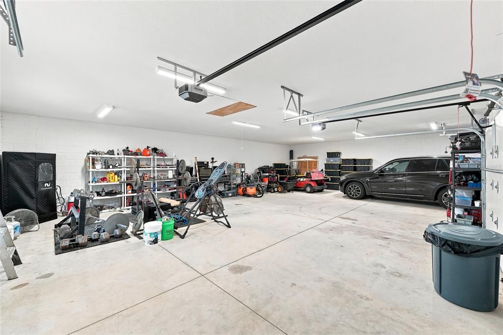 En Venta: $1,075,000 (4 camas, 2 baños, 2134 Pies cuadrados)
