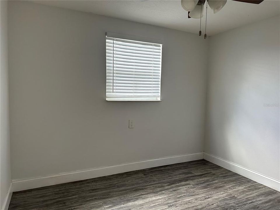 В аренду: $1,295 (2 спален, 1 ванн, 567 Квадратных фут)