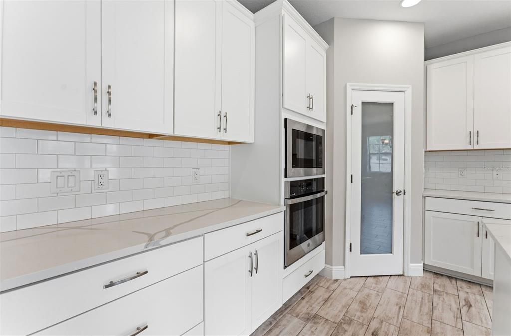 В аренду: $4,000 (4 спален, 2 ванн, 2799 Квадратных фут)