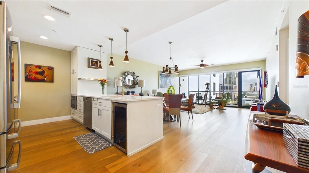 For Sale: $1,129,000 (2 beds, 2 baths, 1483 Square Feet)