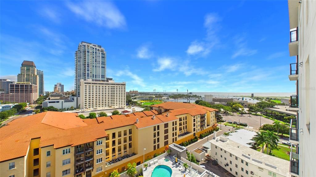 For Sale: $1,129,000 (2 beds, 2 baths, 1483 Square Feet)