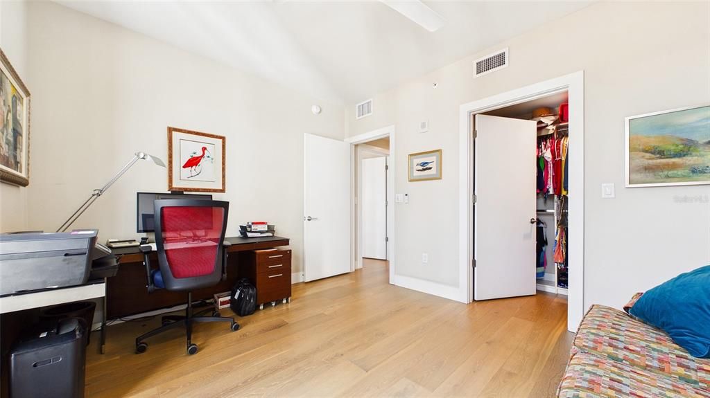 For Sale: $1,129,000 (2 beds, 2 baths, 1483 Square Feet)