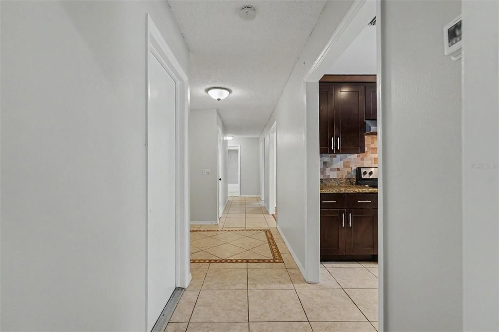 На продажу: $485,000 (3 спален, 2 ванн, 1684 Квадратных фут)