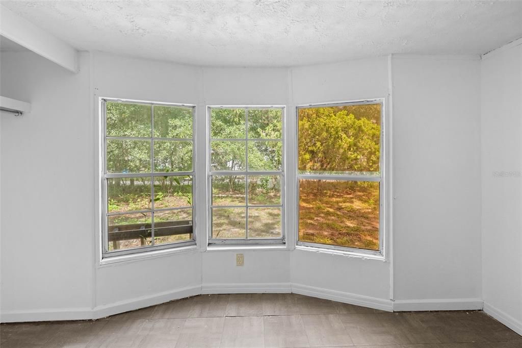 На продажу: $150,000 (3 спален, 2 ванн, 896 Квадратных фут)