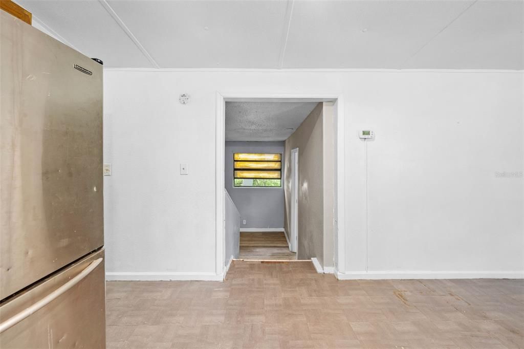 На продажу: $150,000 (3 спален, 2 ванн, 896 Квадратных фут)