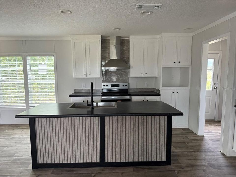 : $279,900 (3 camas, 2 baños, 1580 Pies cuadrados)