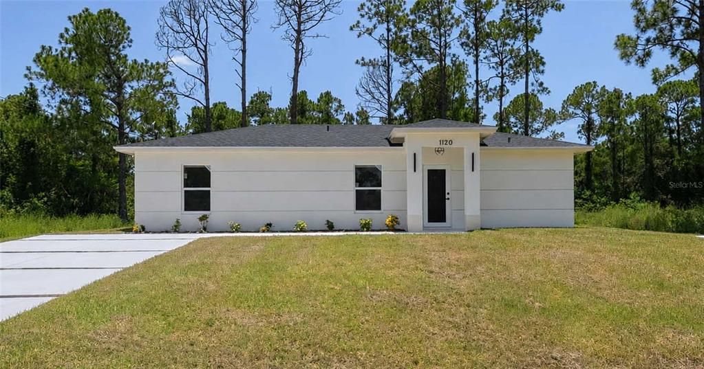 Activo con contrato: $230,000 (3 camas, 2 baños, 1058 Pies cuadrados)