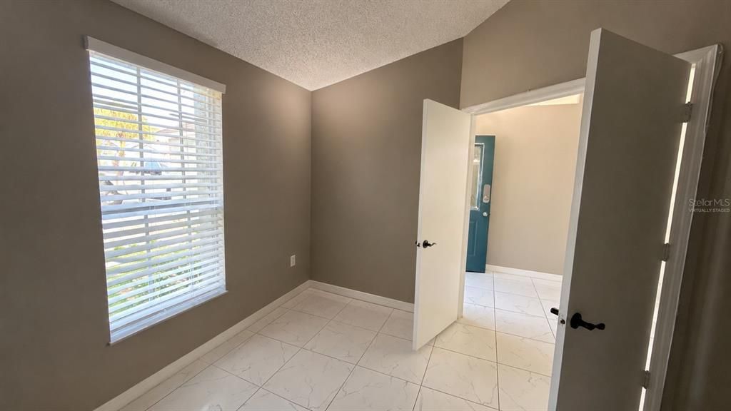 En Venta: $359,000 (3 camas, 2 baños, 1336 Pies cuadrados)