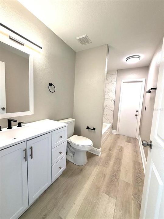 В аренду: $2,200 (3 спален, 2 ванн, 1284 Квадратных фут)
