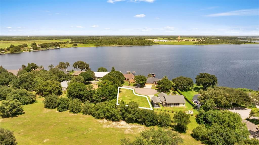 En Venta: $115,000 (0.39 acres)