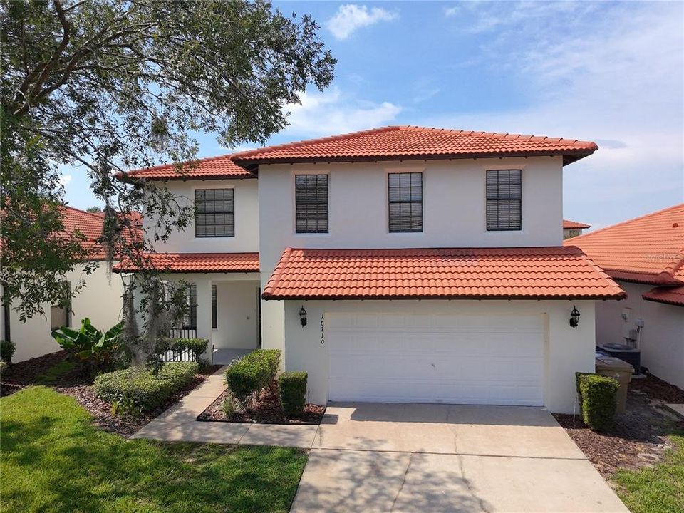 En Venta: $429,900 (4 camas, 2 baños, 2072 Pies cuadrados)