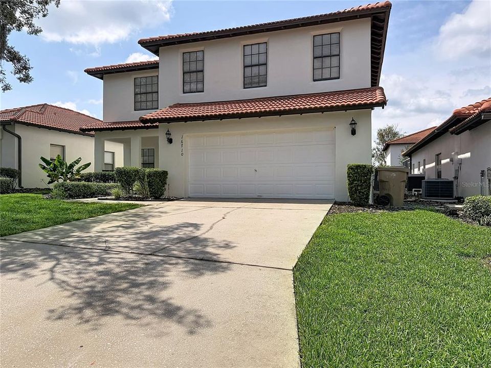 En Venta: $429,900 (4 camas, 2 baños, 2072 Pies cuadrados)