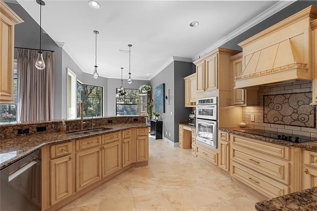 For Sale: $1,450,000 (5 beds, 4 baths, 3219 Square Feet)
