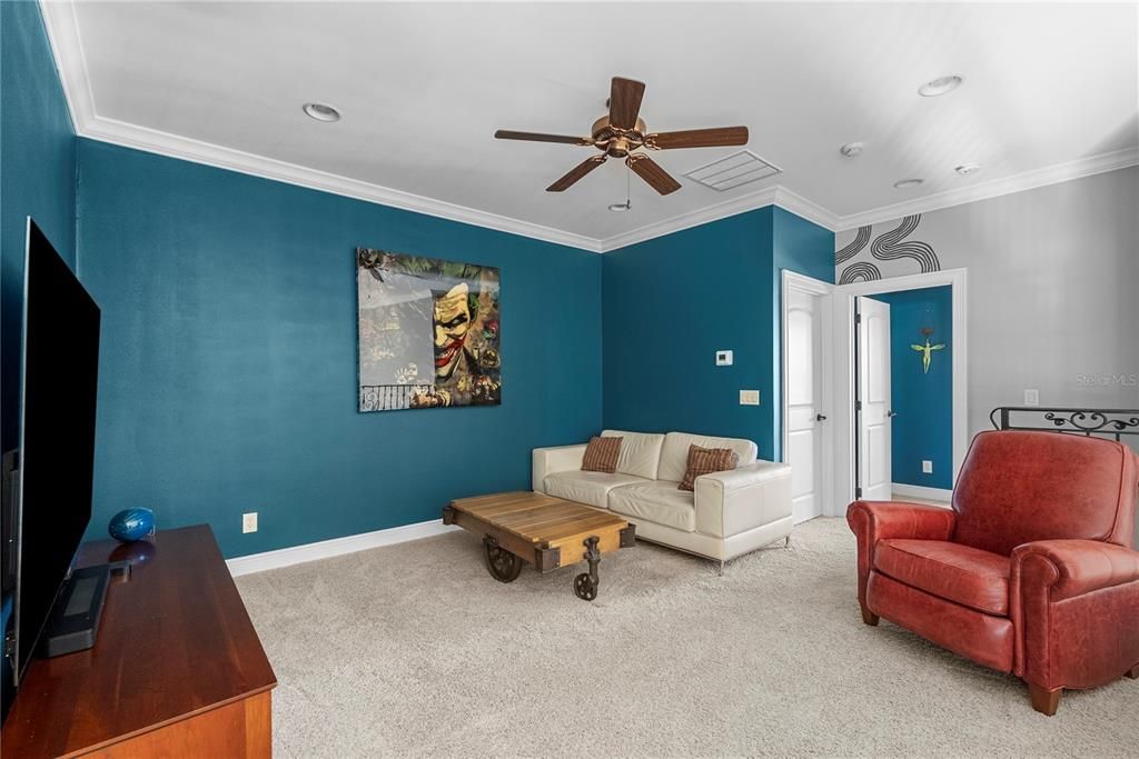 For Sale: $1,450,000 (5 beds, 4 baths, 3219 Square Feet)