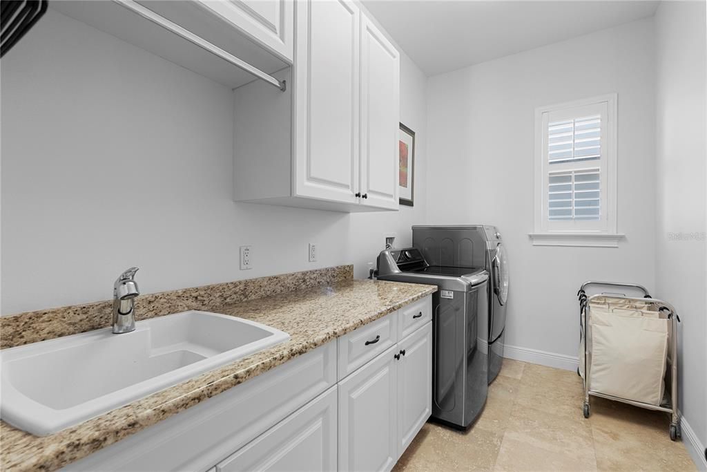 For Sale: $1,450,000 (5 beds, 4 baths, 3219 Square Feet)