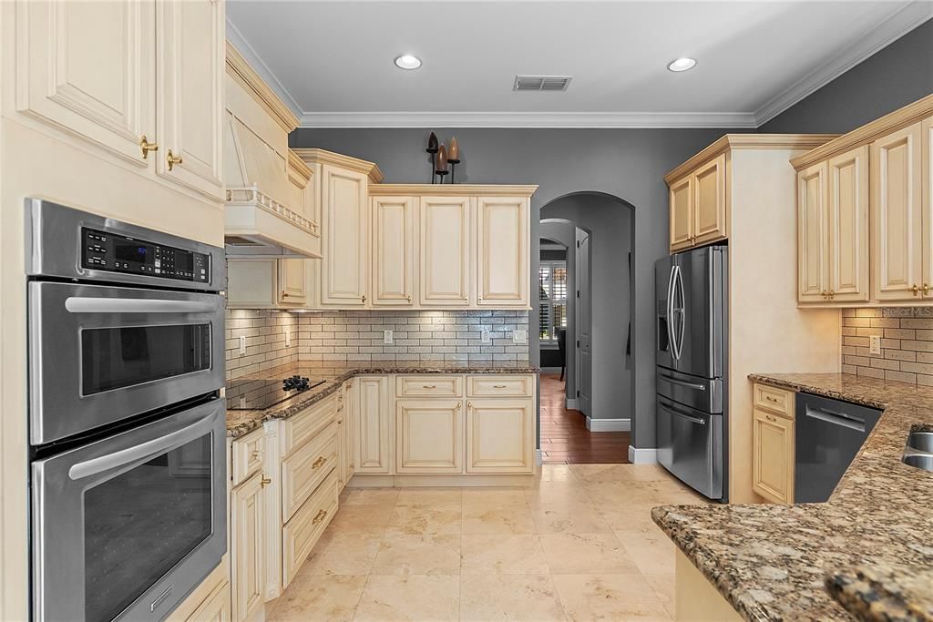 For Sale: $1,450,000 (5 beds, 4 baths, 3219 Square Feet)