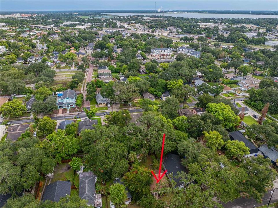 На продажу: $314,900 (2 спален, 1 ванн, 1258 Квадратных фут)