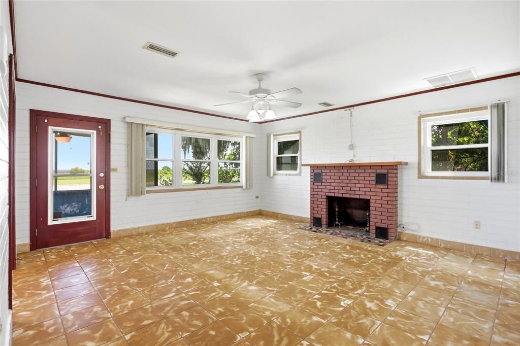 На продажу: $479,999 (4 спален, 3 ванн, 3632 Квадратных фут)