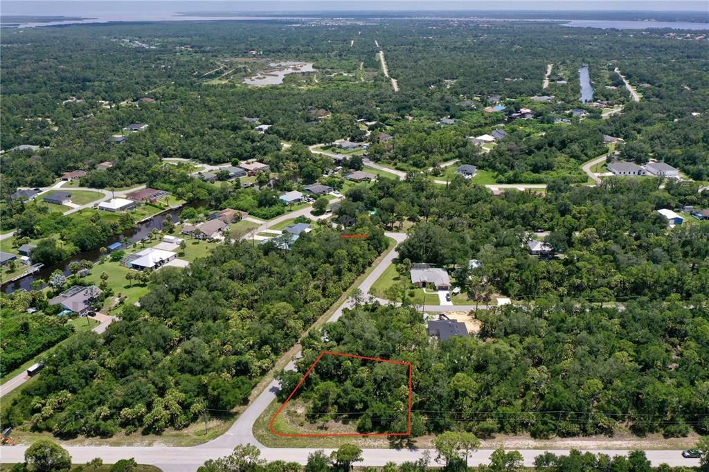 На продажу: $26,500 (0.40 acres)