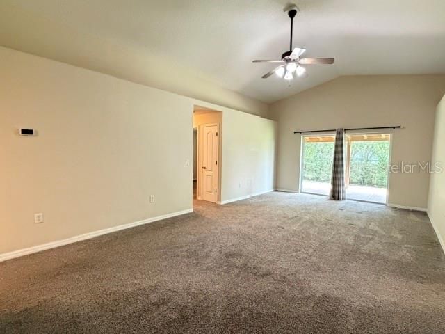 В аренду: $1,900 (3 спален, 2 ванн, 1548 Квадратных фут)