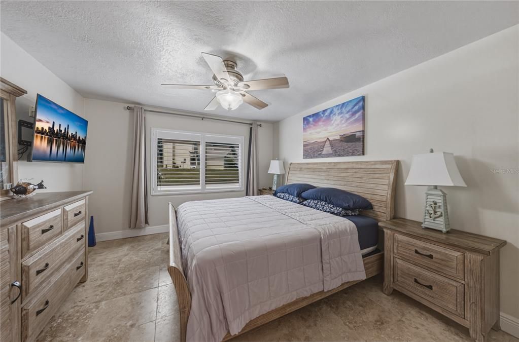 En Venta: $337,000 (2 camas, 2 baños, 1186 Pies cuadrados)