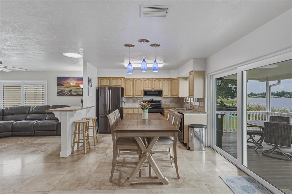 En Venta: $337,000 (2 camas, 2 baños, 1186 Pies cuadrados)