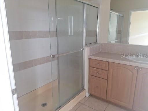 For Rent: $1,800 (3 beds, 2 baths, 1360 Square Feet)