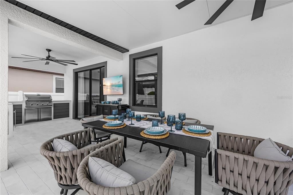 En Venta: $859,000 (4 camas, 2 baños, 2990 Pies cuadrados)