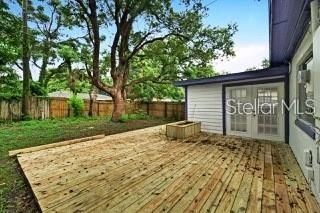 В аренду: $2,400 (3 спален, 2 ванн, 1055 Квадратных фут)