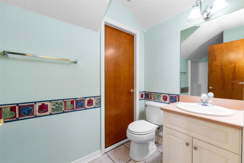 En Venta: $985,000 (5 camas, 4 baños, 3890 Pies cuadrados)