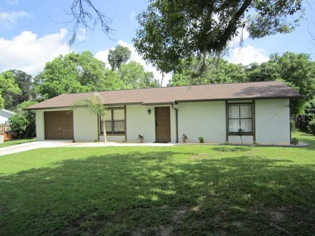 Active With Contract: $225,000 (2 beds, 1 baths, 1008 Square Feet)