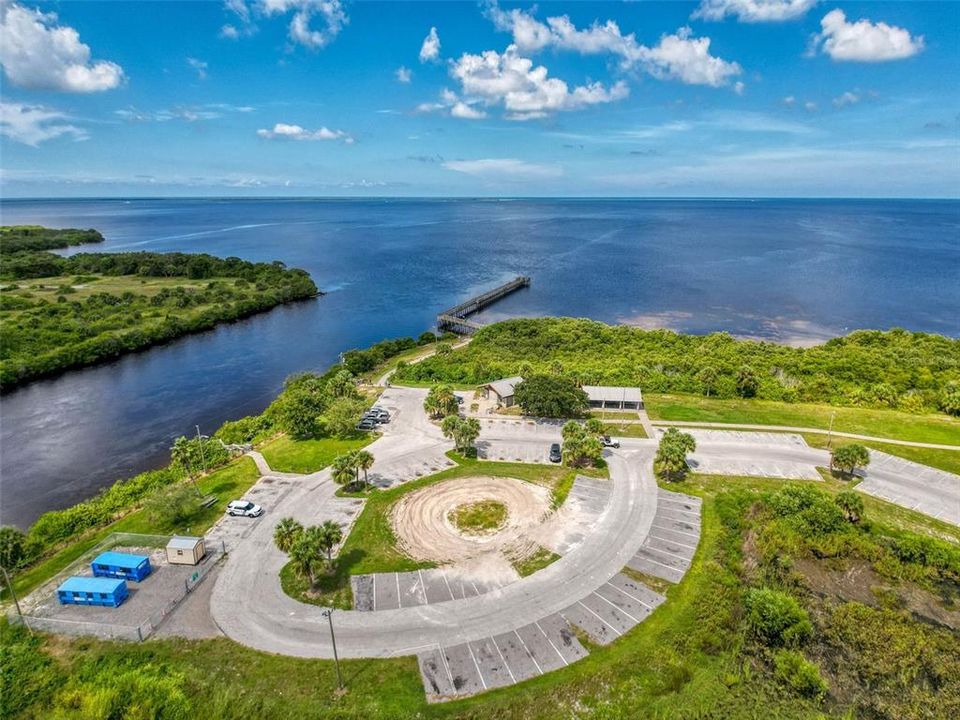 На продажу: $350,000 (3 спален, 2 ванн, 1819 Квадратных фут)