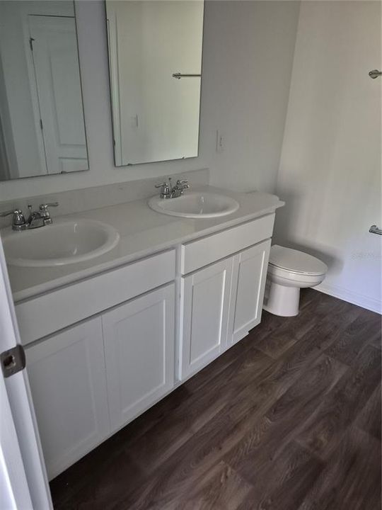 Activo con contrato: $1,750 (3 camas, 2 baños, 1200 Pies cuadrados)