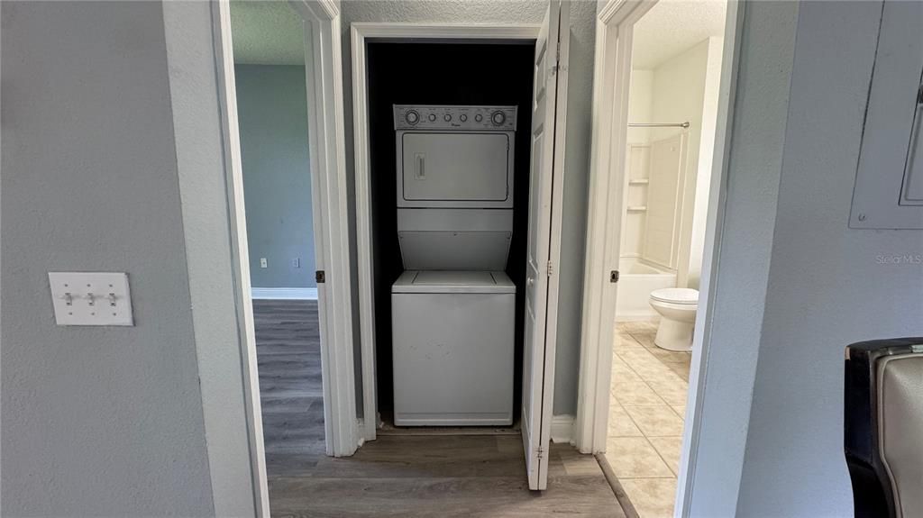 В аренду: $1,600 (1 спален, 1 ванн, 738 Квадратных фут)