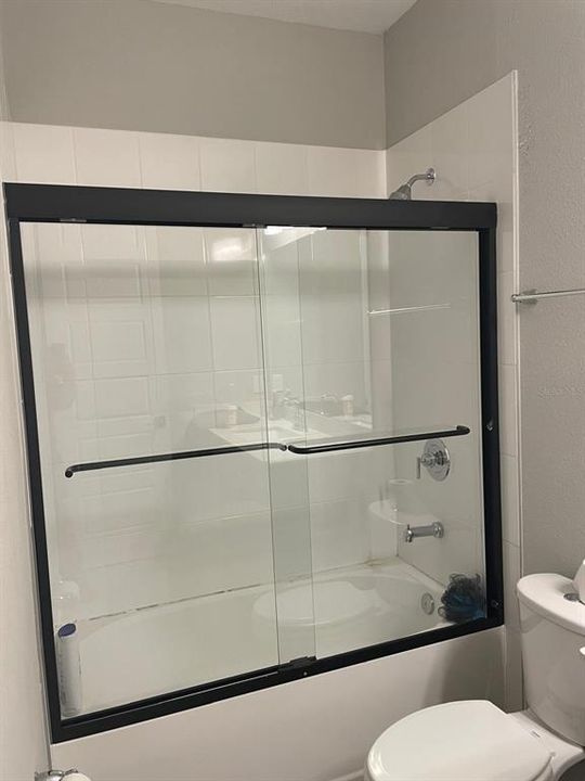 For Rent: $3,700 (4 beds, 3 baths, 2300 Square Feet)