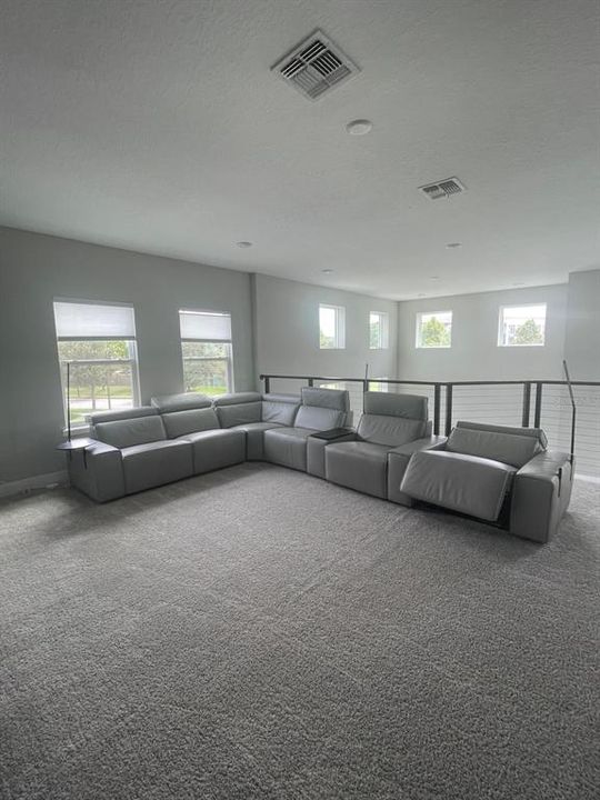 For Rent: $3,700 (4 beds, 3 baths, 2300 Square Feet)