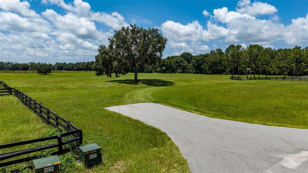 En Venta: $753,500 (15.07 acres)