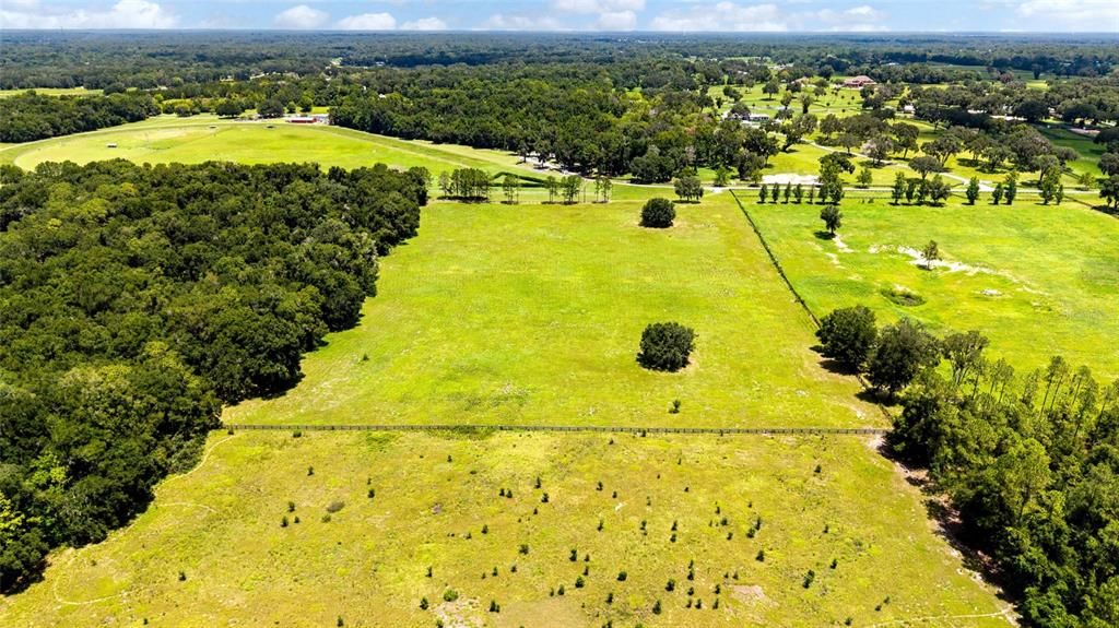 En Venta: $753,500 (15.07 acres)