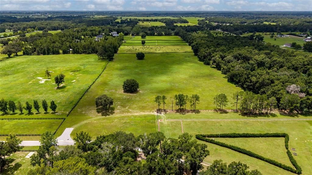 En Venta: $753,500 (15.07 acres)