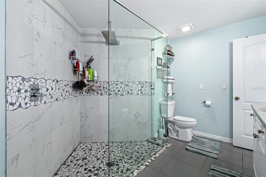 В аренду: $2,450 (3 спален, 2 ванн, 1665 Квадратных фут)